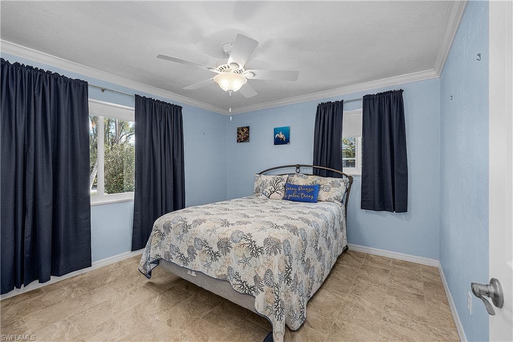 7815 Bocilla LN photo 18 of 39