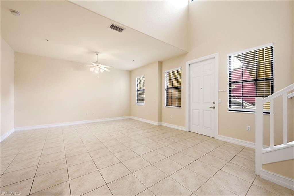 9098 Capistrano ST S 7103 photo 8 of 38