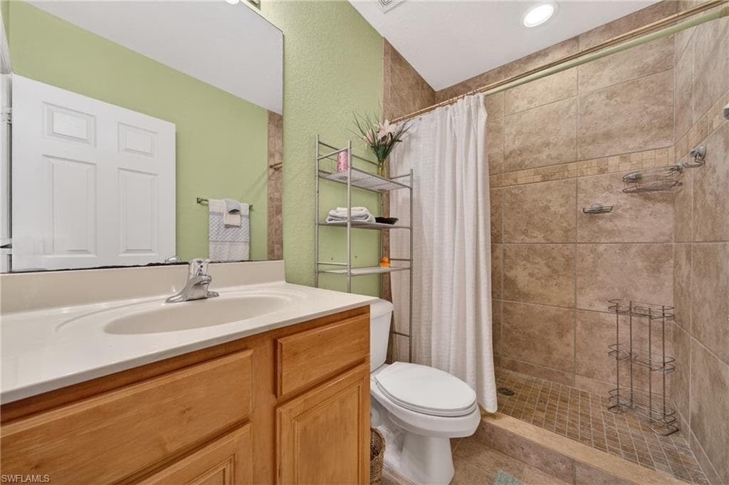 17560 Brickstone LOOP photo 20 of 34