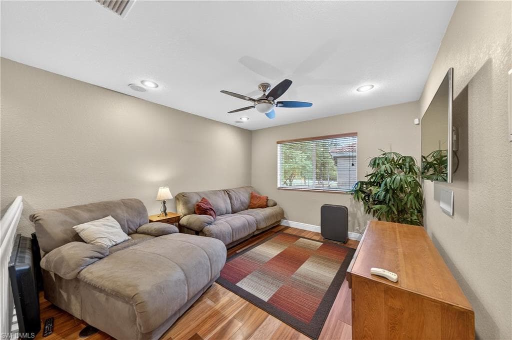 17560 Brickstone LOOP photo 14 of 34