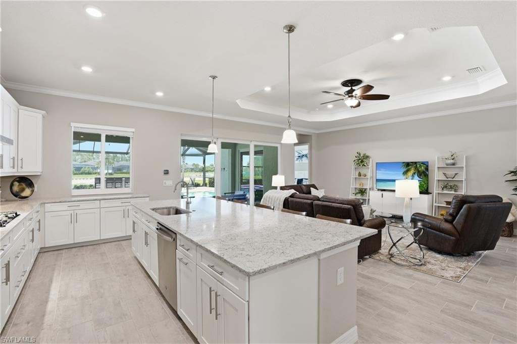 15248 Blue Bay CIR photo 13 of 50