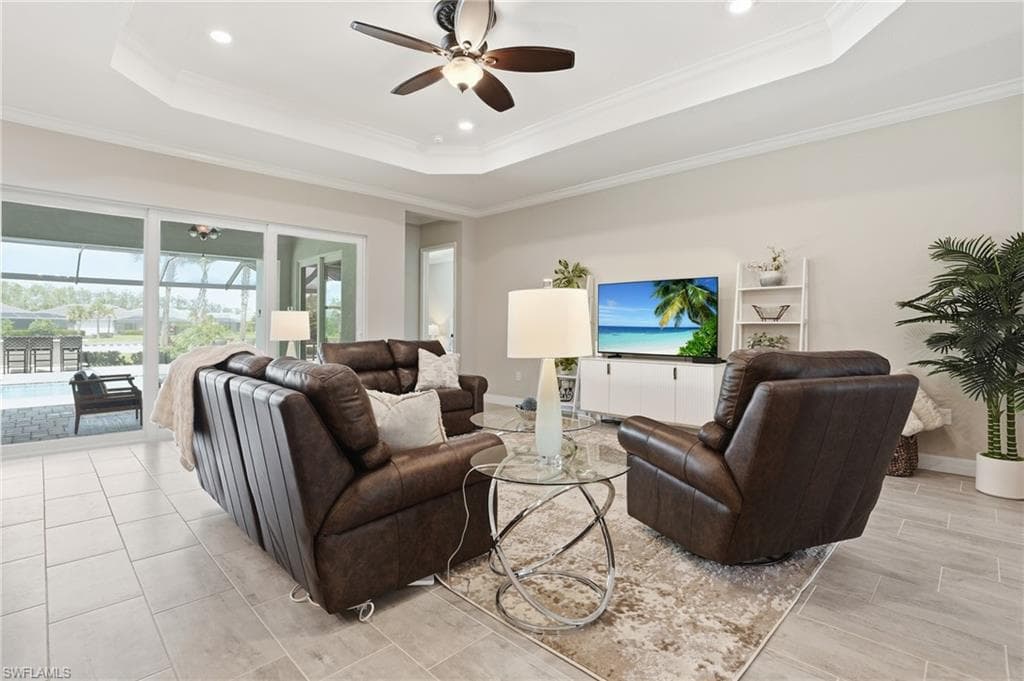 15248 Blue Bay CIR photo 7 of 50