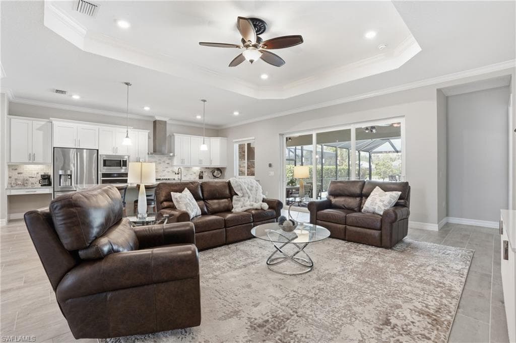 15248 Blue Bay CIR photo 8 of 50