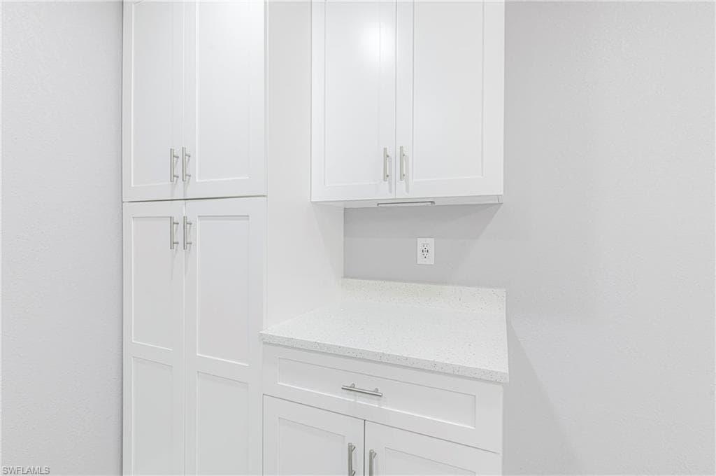 17334 Birchwood LN photo 16 of 29