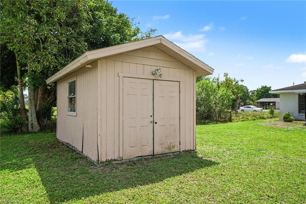 2210 Iris way shed