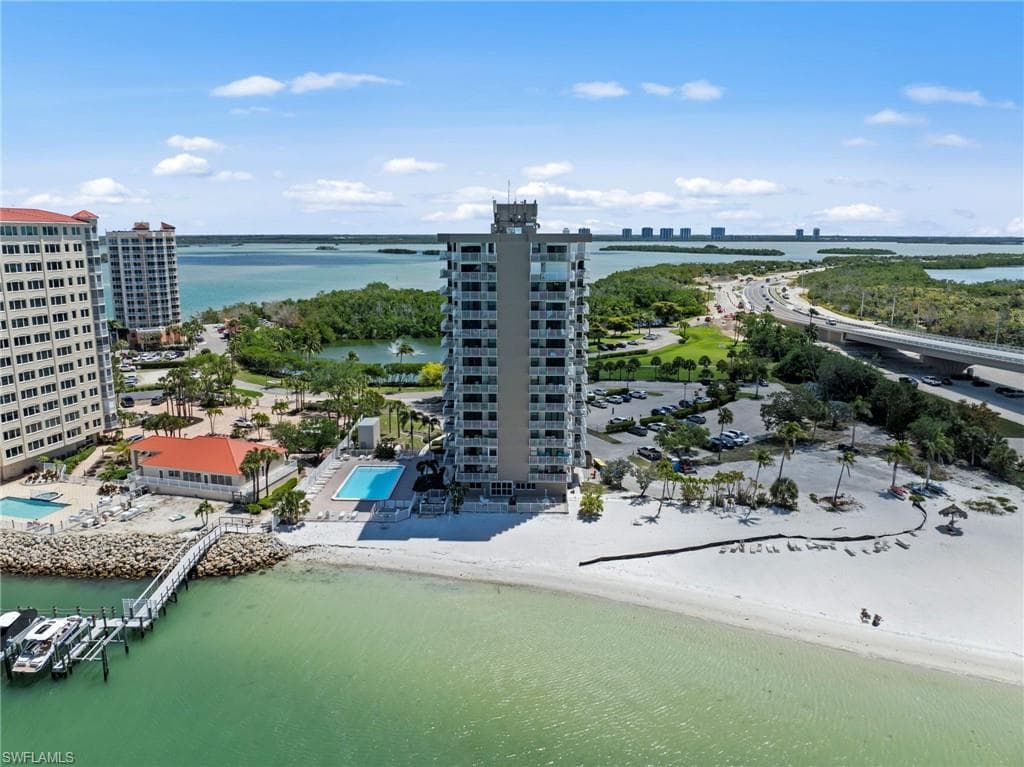 This is why visitors love Lovers Key