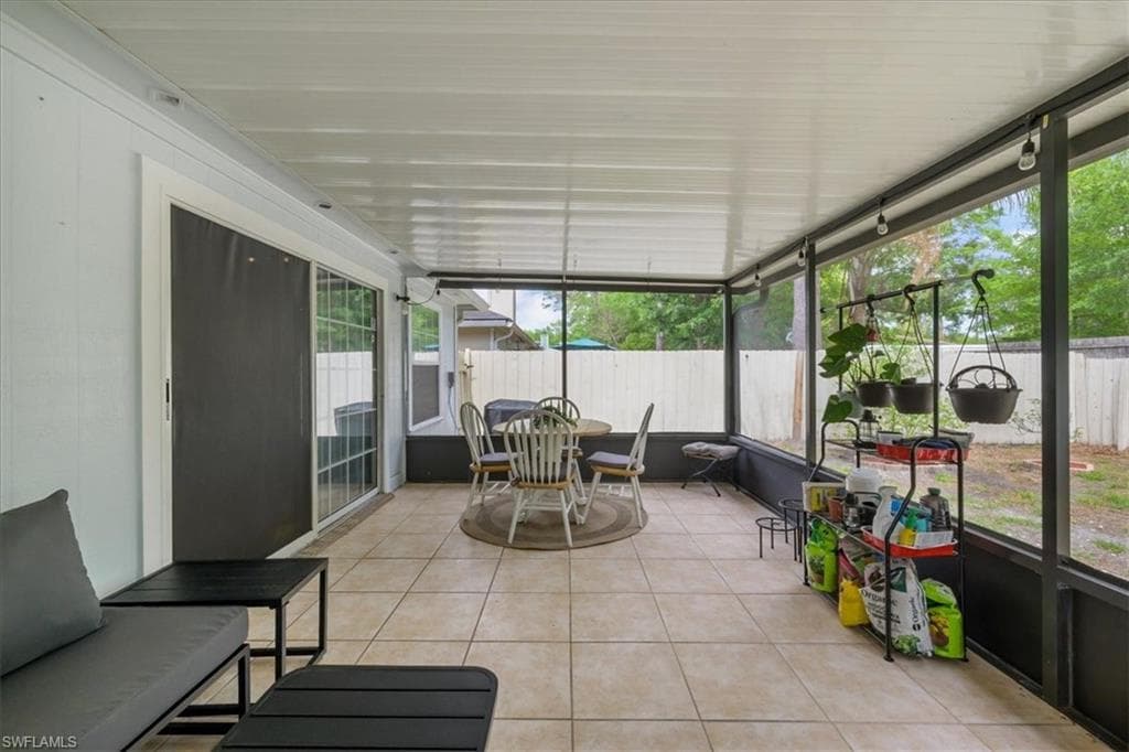 11179 Bentley Trace LN E photo 24 of 37