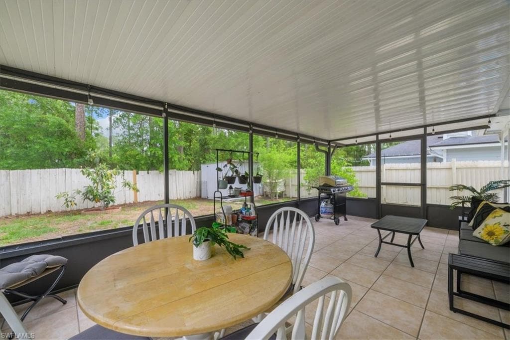11179 Bentley Trace LN E photo 25 of 37