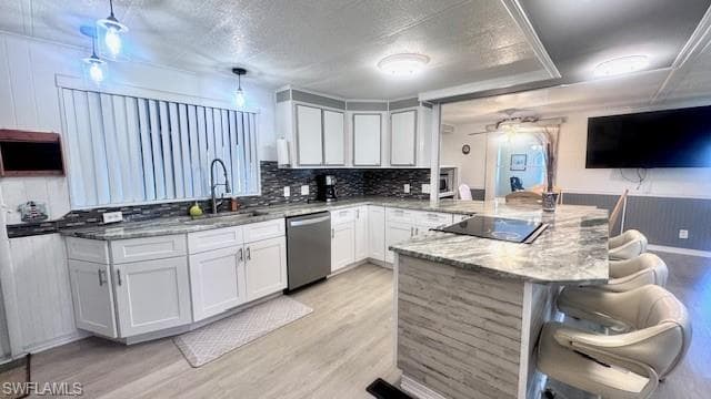 5512 Salem LN photo 6 of 46
