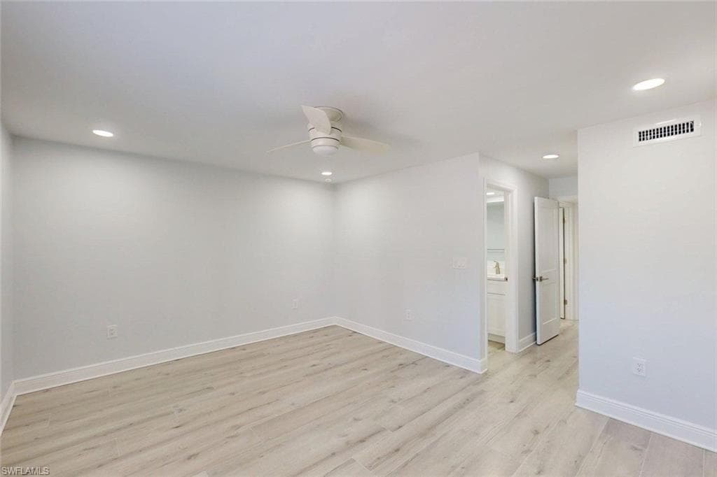 6660 Estero BLVD 105 photo 28 of 42