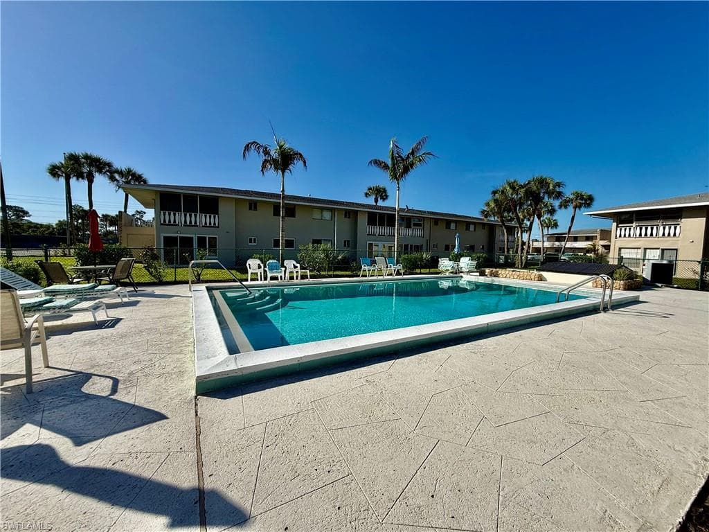 343 Joel BLVD 211-D photo 5 of 29