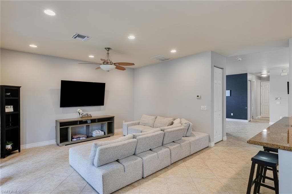 10519 Winged Elm LN photo 12 of 34
