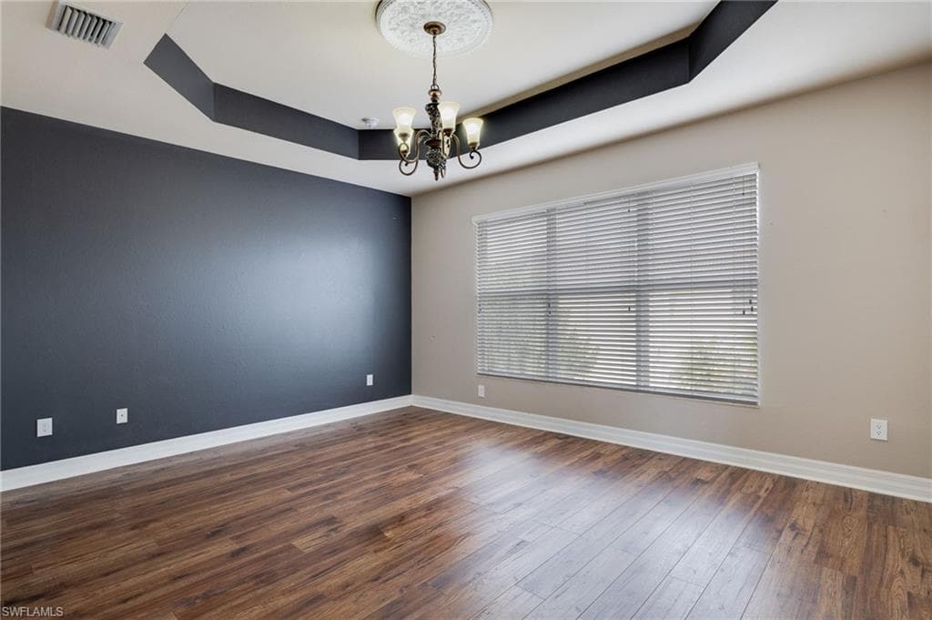 10519 Winged Elm LN photo 14 of 34