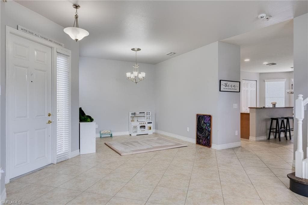 10519 Winged Elm LN photo 4 of 34