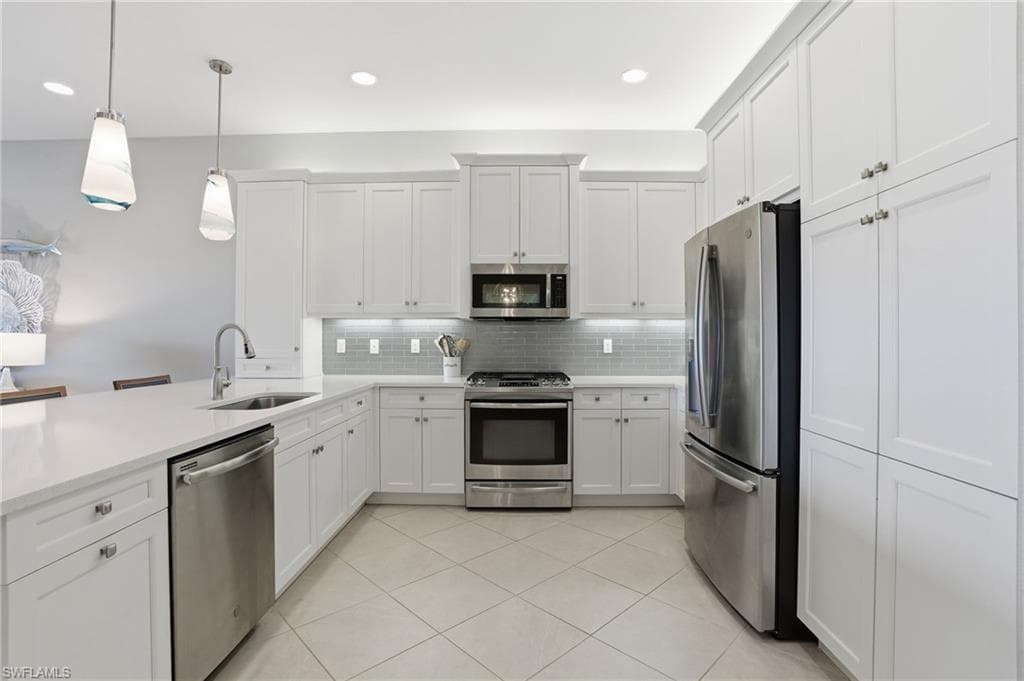4475 Crimson AVE photo 9 of 42