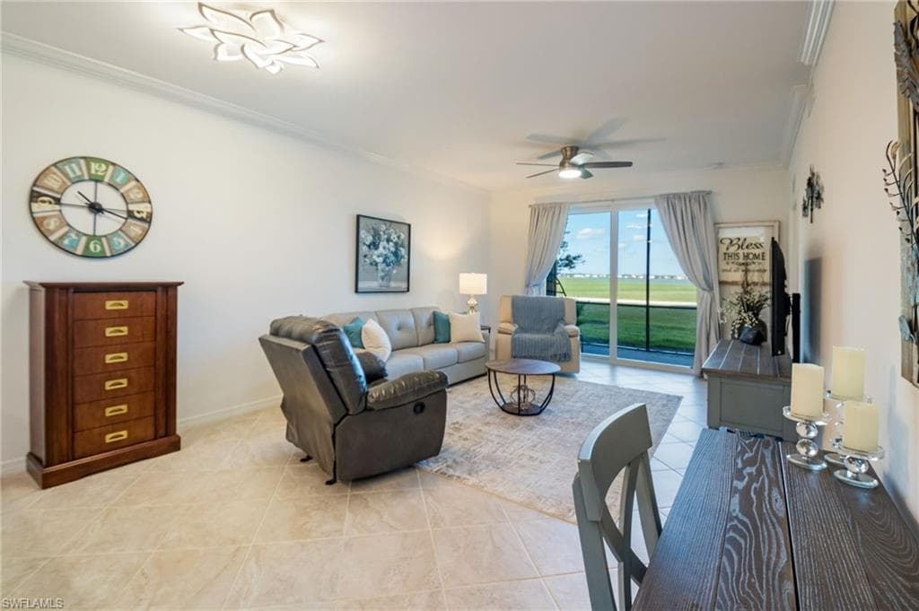 Views of the lake and the Florida sunshine can be seen from the kitchen throughout the entire living area.