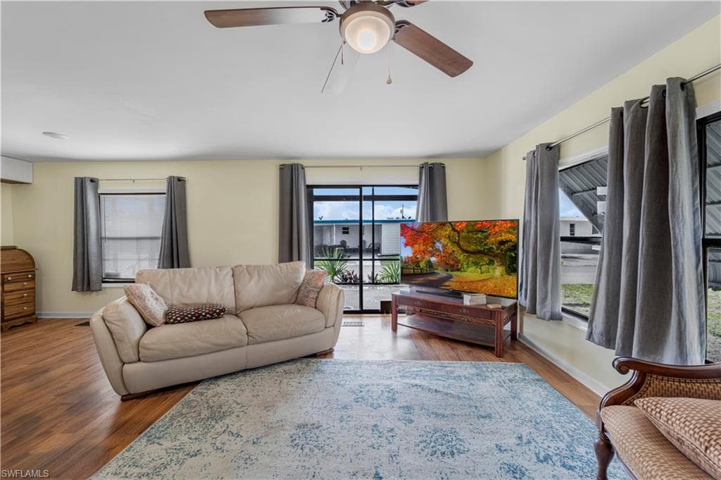 5655 Captain John Smith LOOP photo 29 of 43