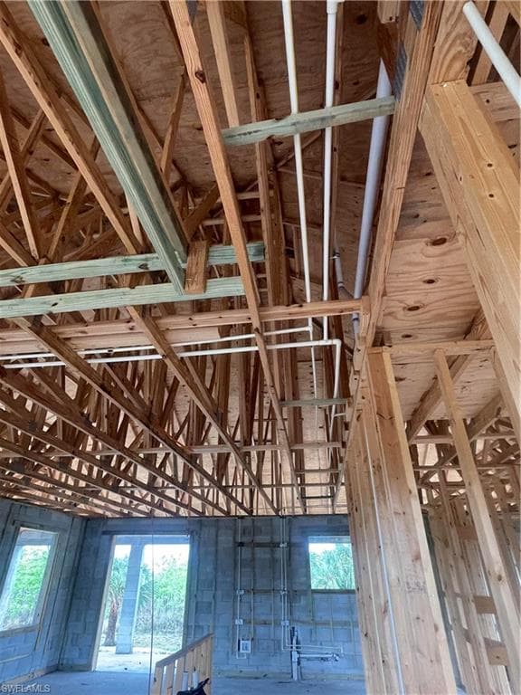 209 Nautilus AVE photo 16 of 19