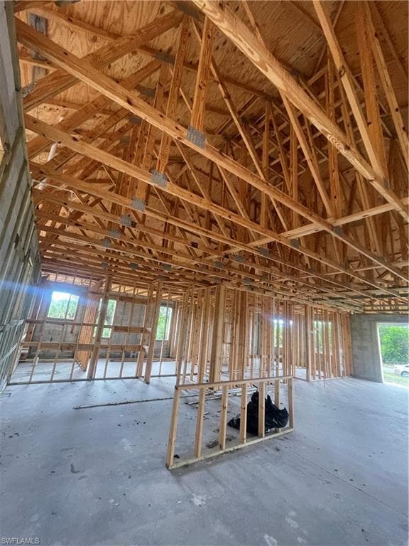 209 Nautilus AVE photo 7 of 19