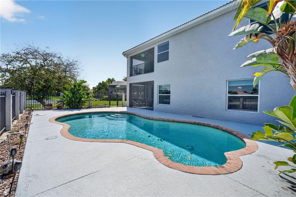 2645 Fishtail Palm CT photo 32 of 38