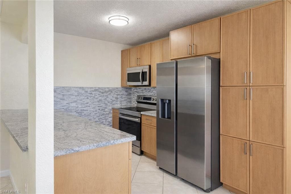 4625 Bayshore DR D1 photo 1 of 12