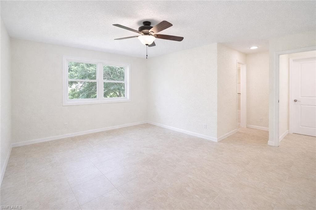 4625 Bayshore DR D1 photo 5 of 12
