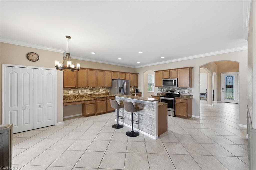 2446 Heydon CIR E photo 13 of 49