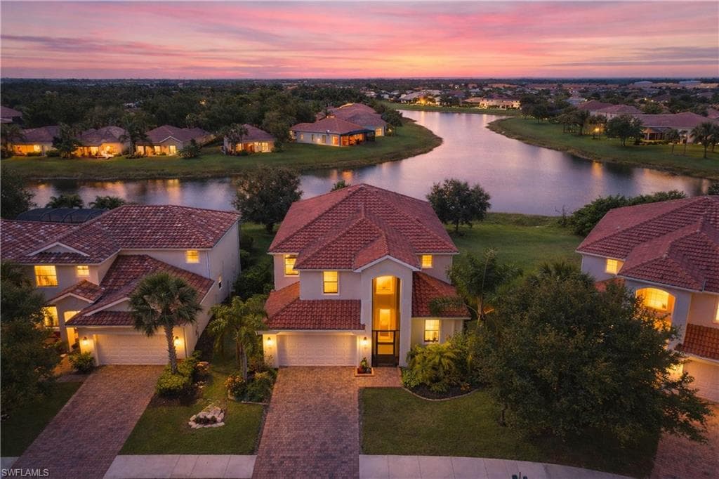 2446 Heydon CIR E photo 1 of 49
