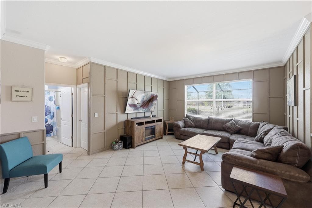 2446 Heydon CIR E photo 14 of 49