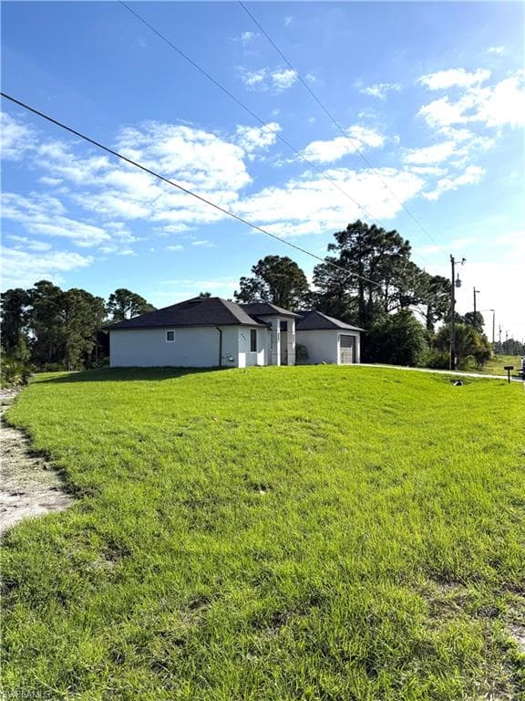 803 Newell ST E photo 2 of 22
