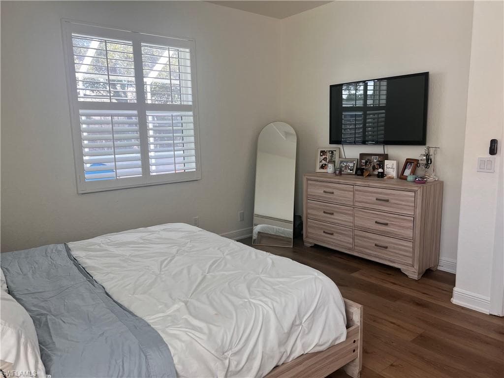8723 Ibis Cove CIR photo 11 of 43