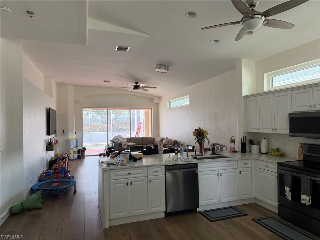 8723 Ibis Cove CIR photo 35 of 43