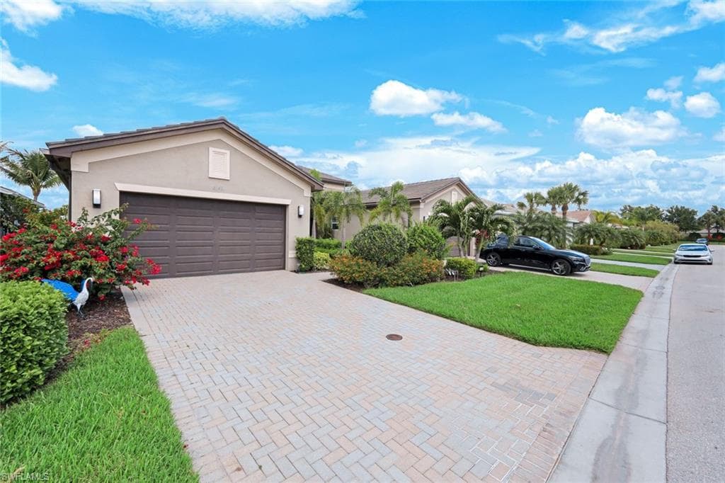28436 Burano DR photo 2 of 38
