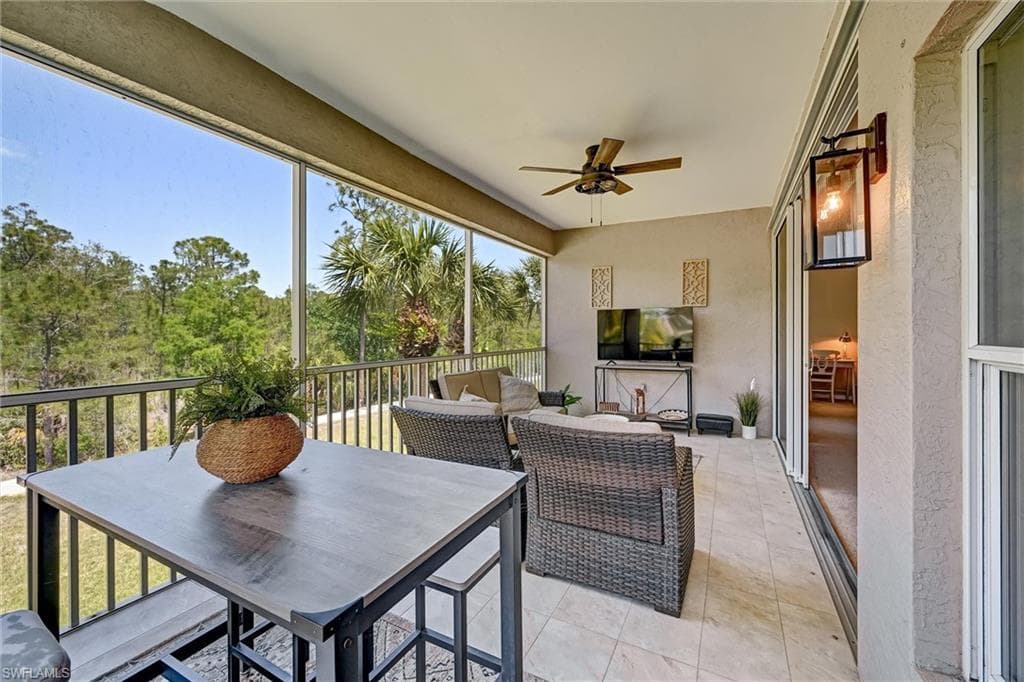 11019 Mill Creek WAY 908 photo 18 of 44
