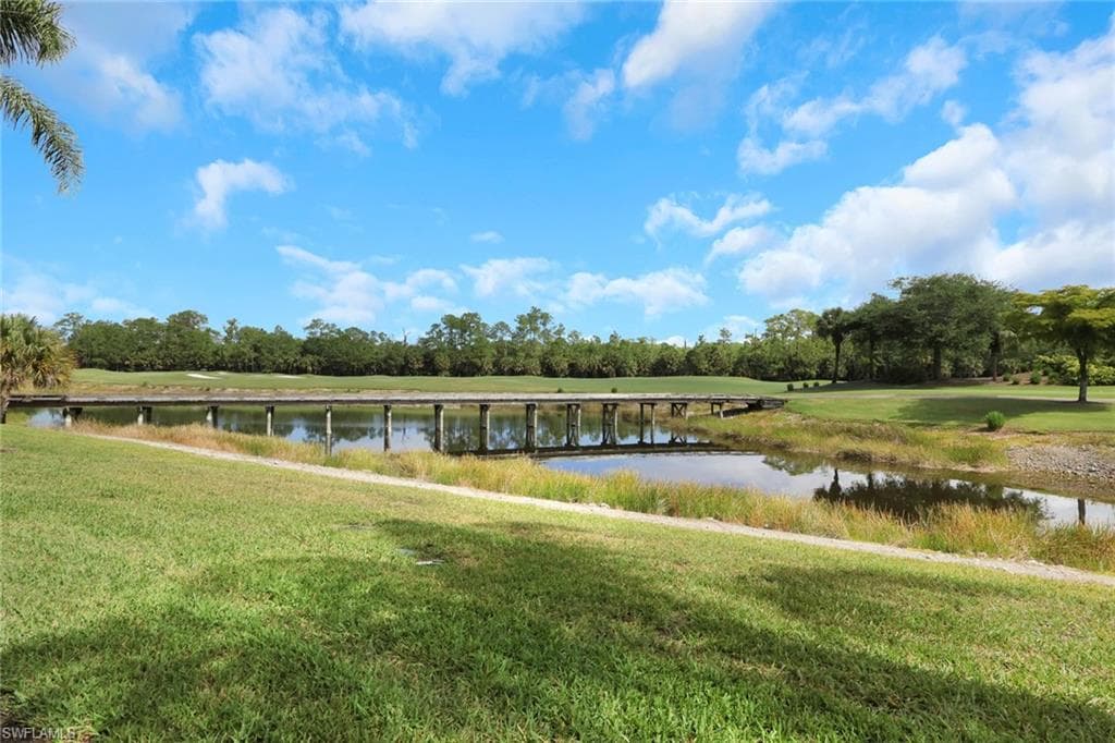 10337 Heritage Bay BLVD 1815 photo 2 of 25