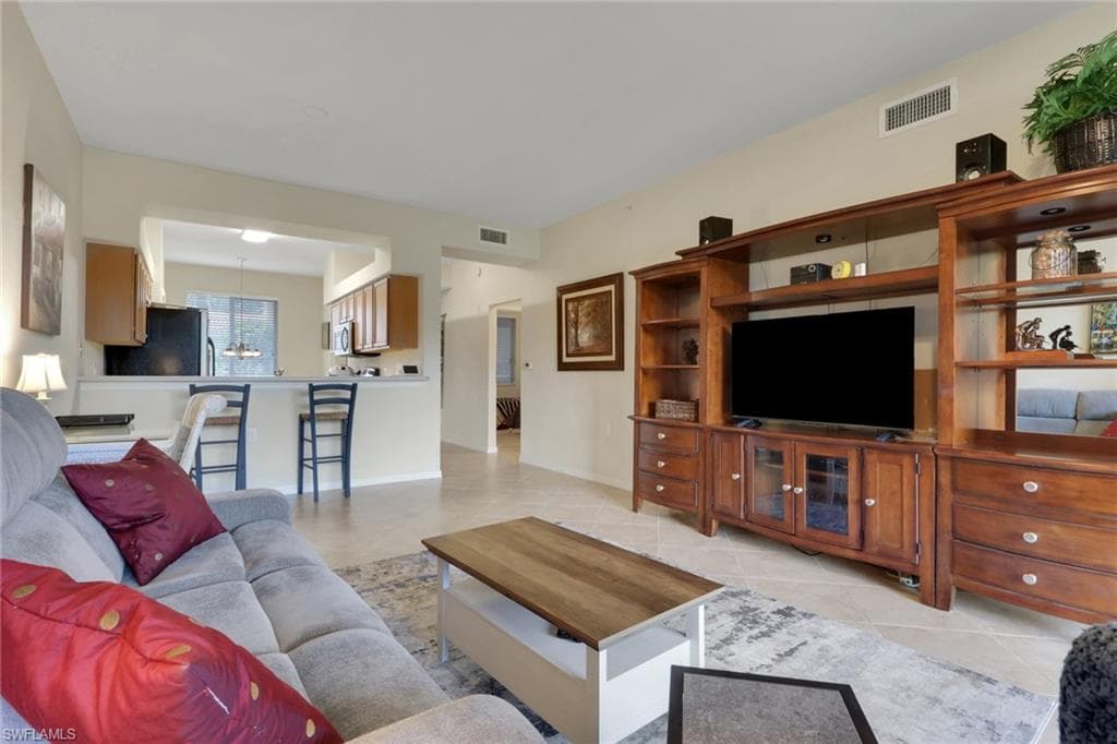 10337 Heritage Bay BLVD 1815 photo 22 of 25