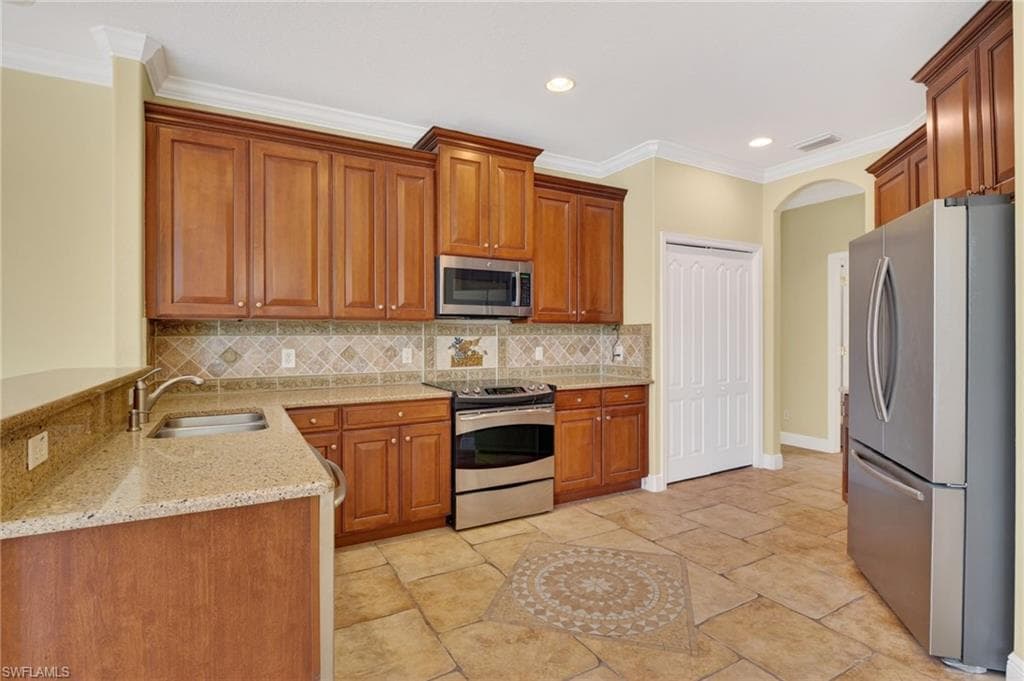 12585 Gemstone CT photo 16 of 50