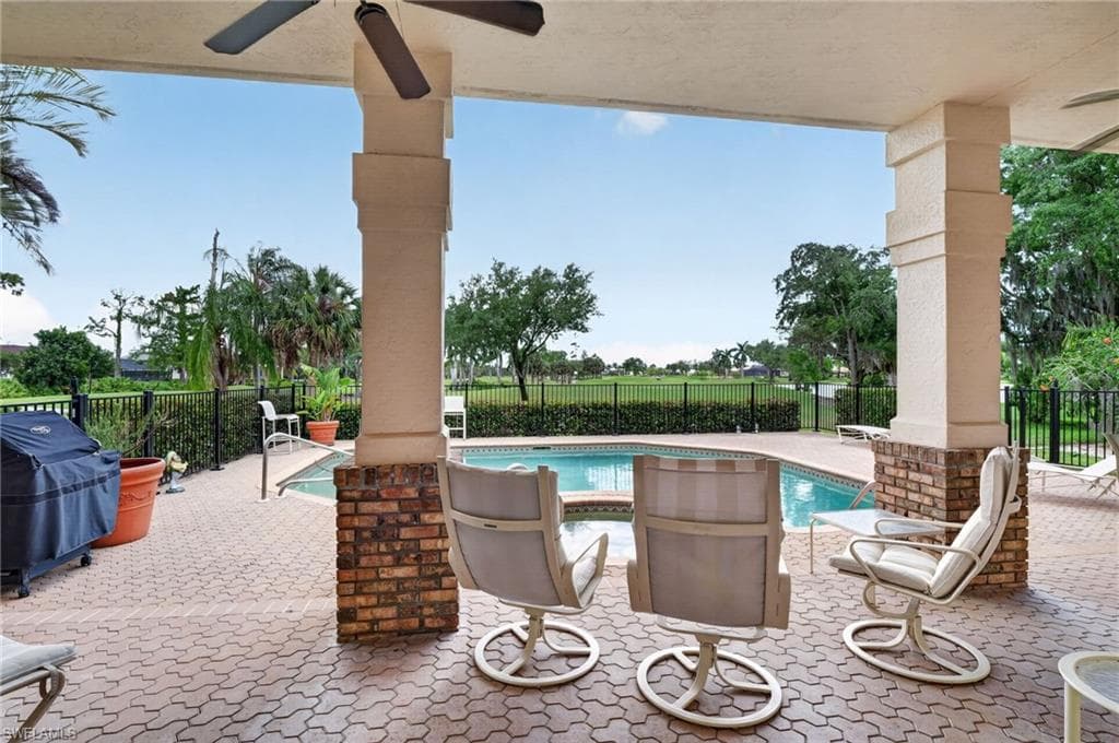 16031 Forest Oaks DR photo 36 of 45