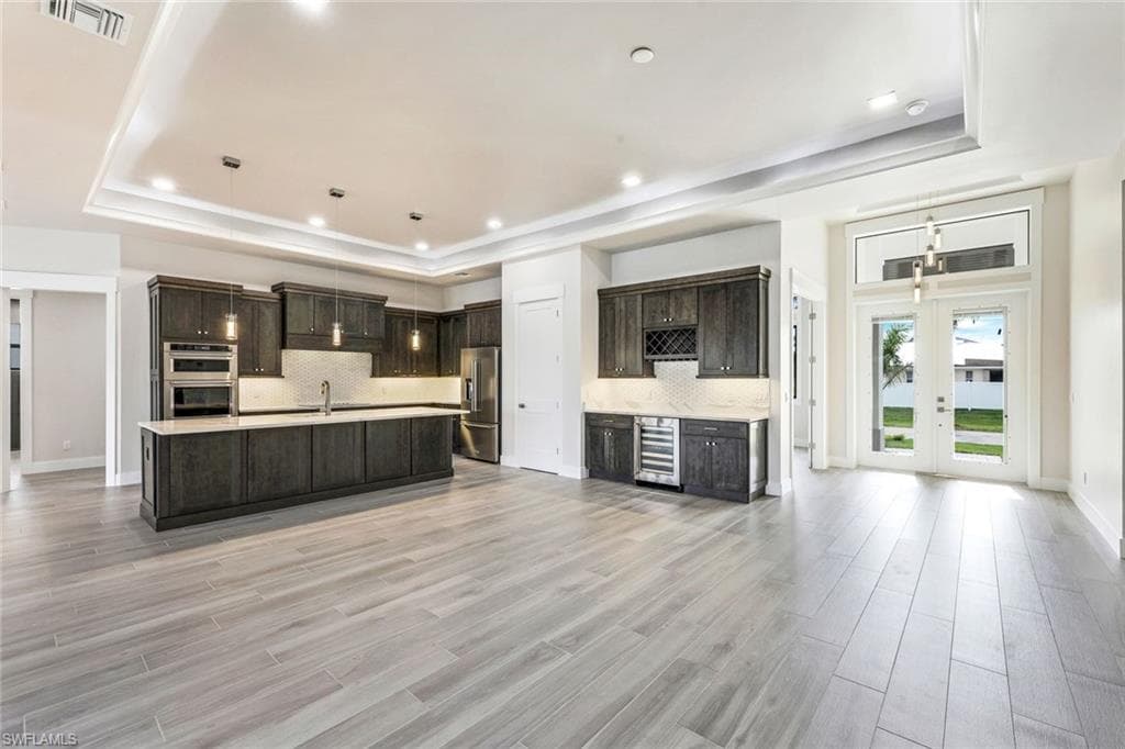 Kitchen - Finishes Vary