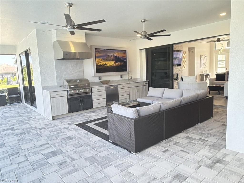 Outdoor Living Area - Finsihes Vary