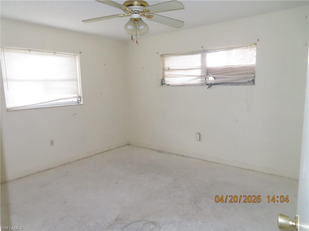 6025 Pine LN photo 5 of 12