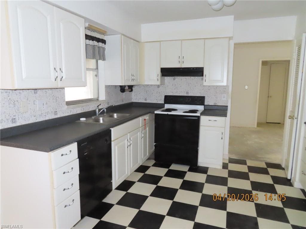 6025 Pine LN photo 9 of 12
