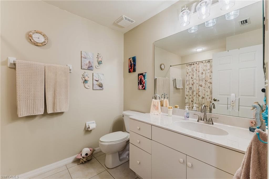 950 Hancock Creek South BLVD 423 photo 18 of 34