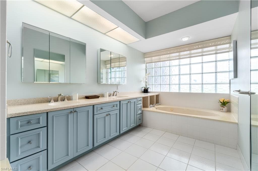260 Barefoot Beach BLVD 301 photo 23 of 48