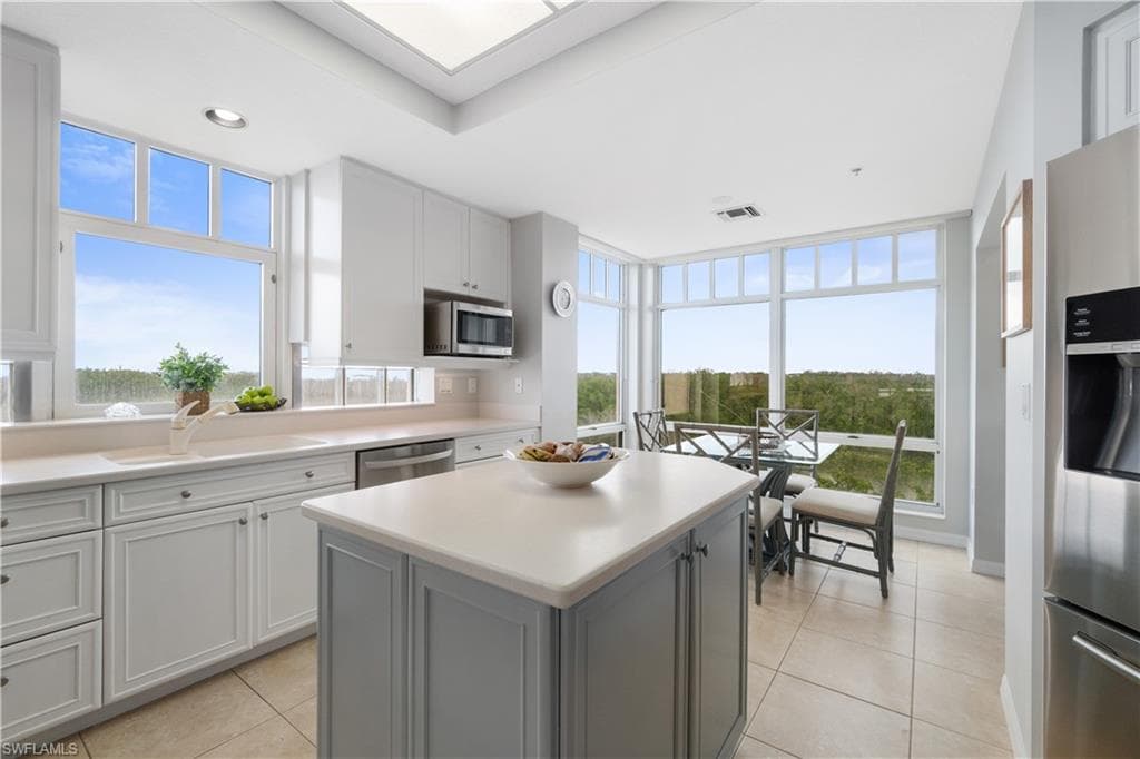 260 Barefoot Beach BLVD 301 photo 12 of 48