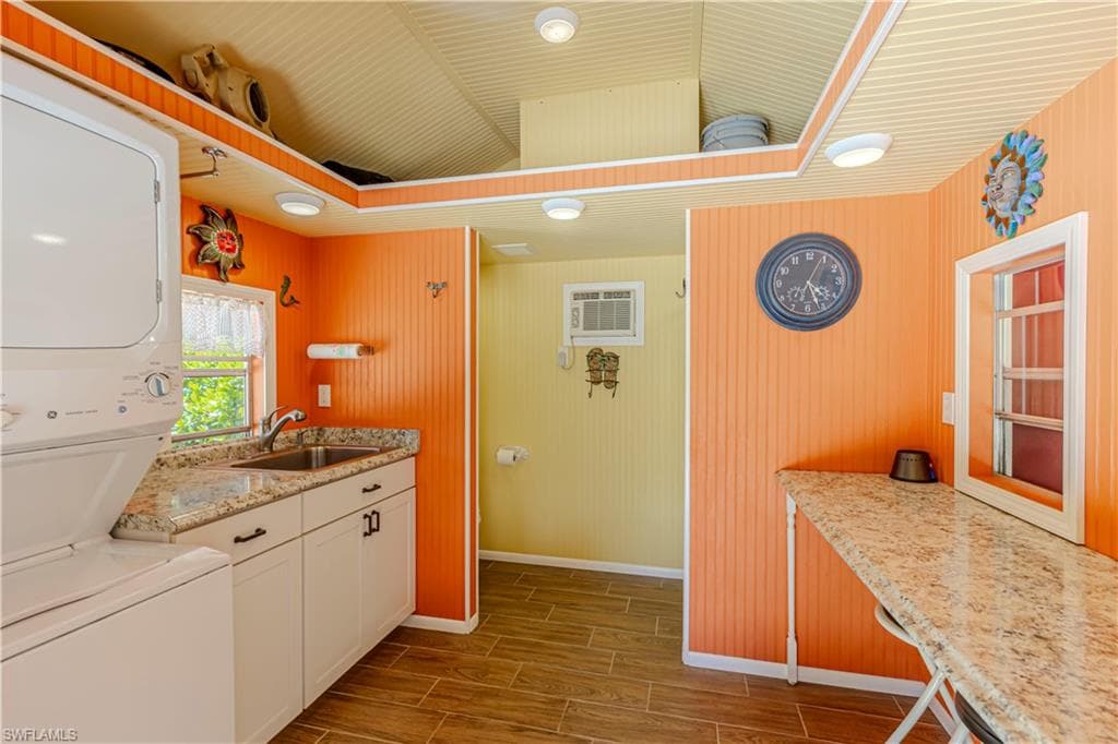 4730 Southern Breeze DR photo 9 of 21