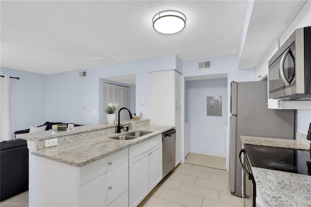 2214 Arbour Walk CIR 2012 photo 2 of 30