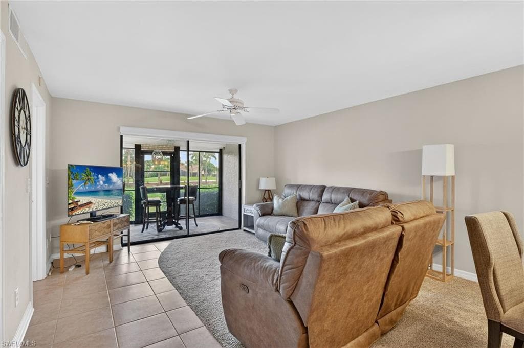 12191 Kelly Sands WAY 1505 photo 12 of 38