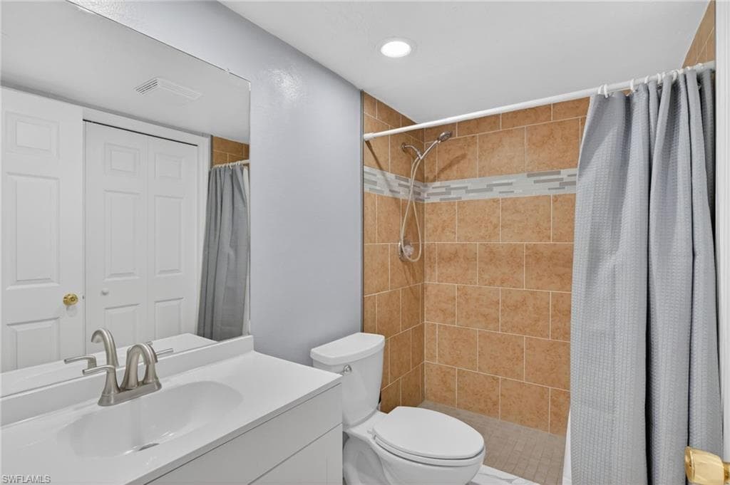 12191 Kelly Sands WAY 1505 photo 24 of 38