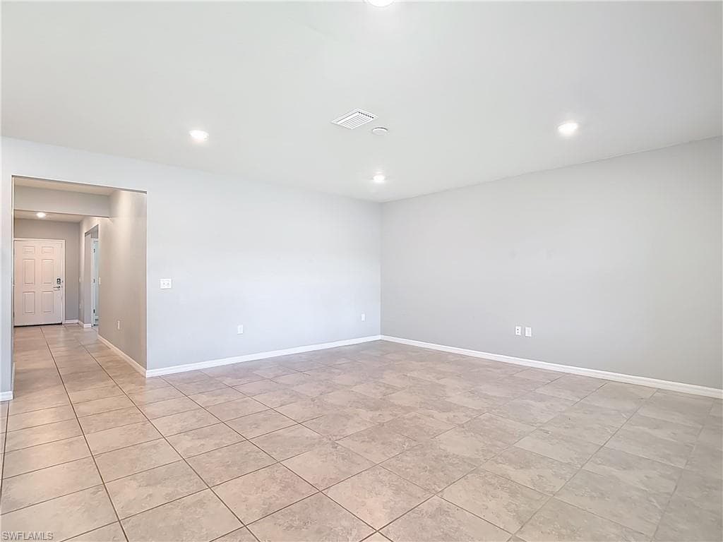16056 Enclaves Cove DR photo 11 of 46